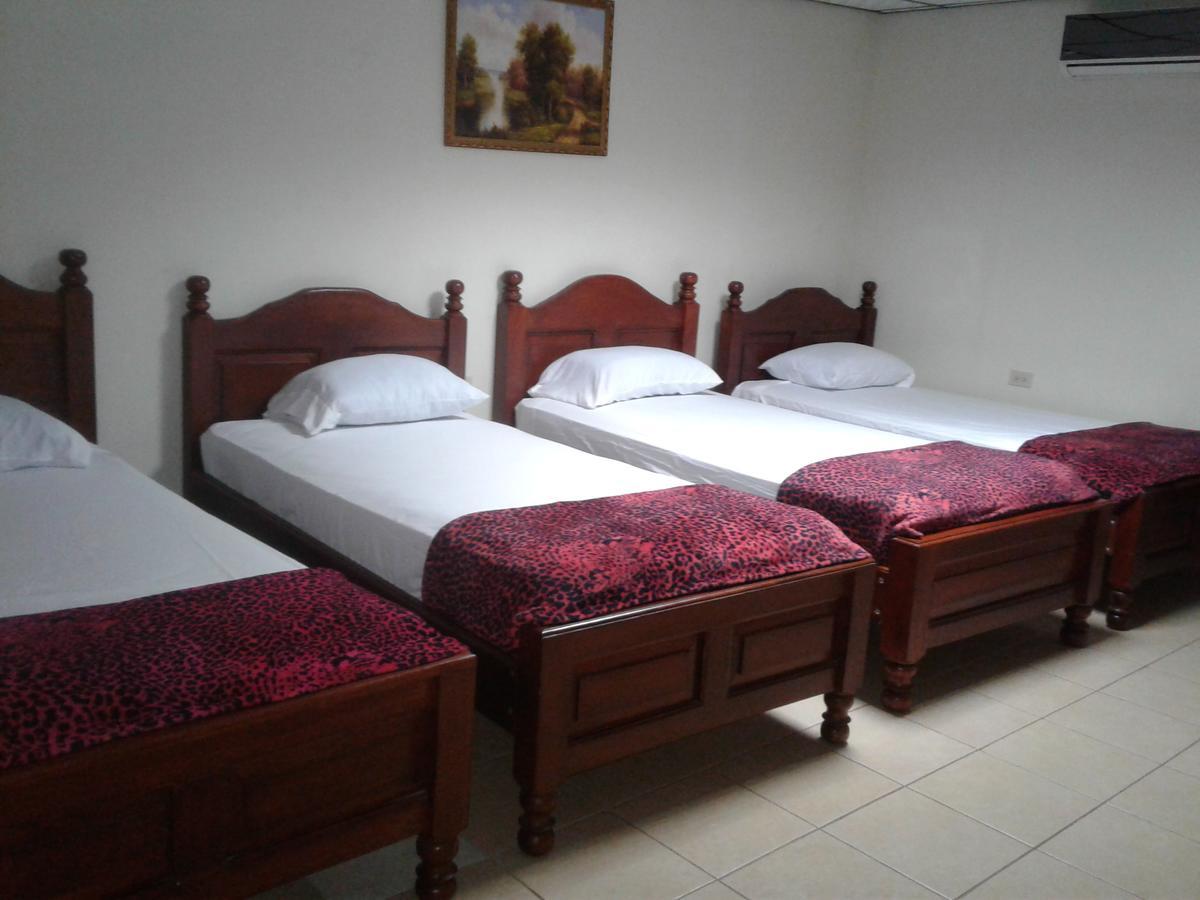 ديفيد Jl Serracin Apart Hotel/ Edificio Rsm Plaza المظهر الخارجي الصورة